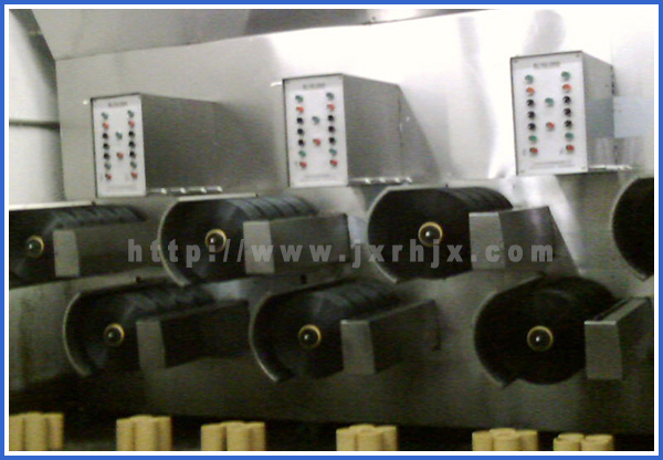 丙綸POY設(shè)備.jpg 丙綸POY設(shè)備.jpg